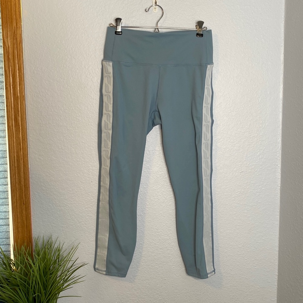 Fabletics Powerhold blue leggings size small medium